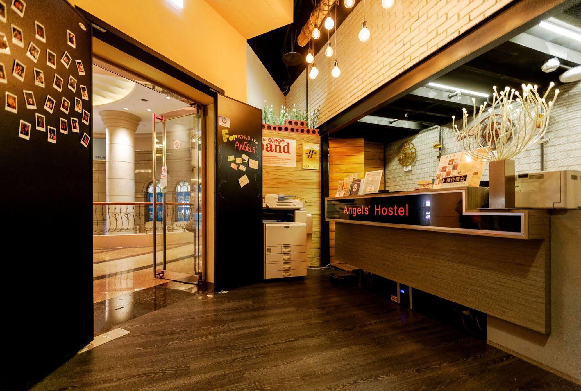 Angels Hostel Taipei Ximen Bagian luar foto